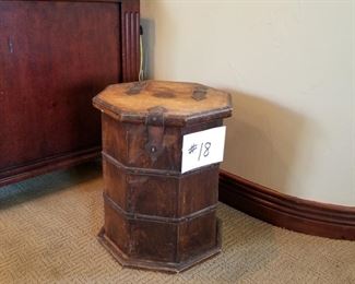 #18 ~($100)  Wooden Antique Style Barrel End Table with Hinged Lid-  15" Diameter x 18" H 
