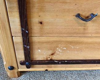#550- ($150)  Shows wear to the wood, see photos of close -pine Dresser with matching mirror- 6 drawer-