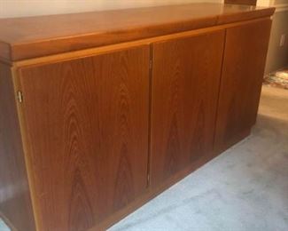 Skovby Danish Modern Teak Sideboard Server