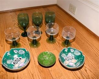 77. Glassware and Bowls