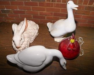 92. Group Lot of Decorative Items