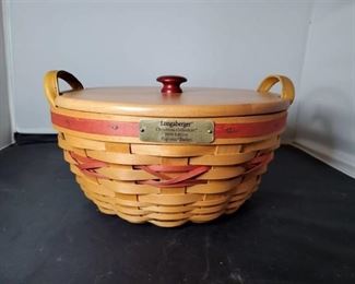 Longaberger Christmas Collection " 1999 Edition Popcorn Basket