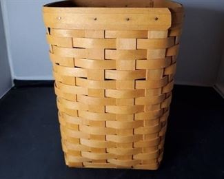 10 inch Tall Longaberger Square Planter Basket 1999 - with Liner