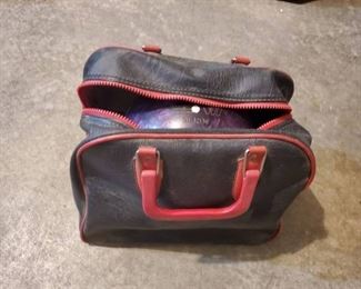 1 Bowling Ball with Red and Black Bag