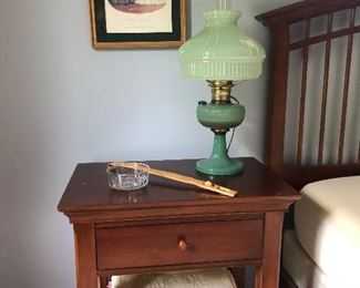 Thomasville end table