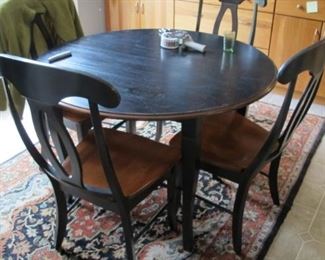 $175.00 Distressed painted kitchen dinette 46" with 1 extra leaf