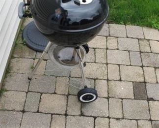 $50.00 Kettle grille