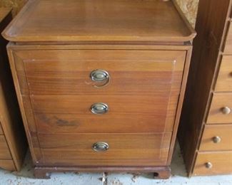$60.00 Vintage 3 drawer