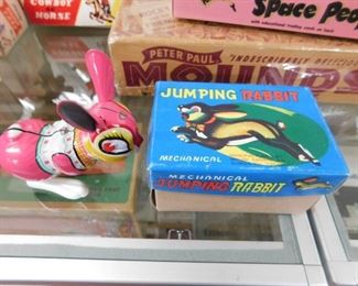 Wind-up Tin Litho Jumping Rabbit(MIB/Made in Japan)