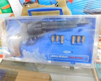 1960's Topper Toys Johnny Eagle Red River Gun Set with Box/Bullets