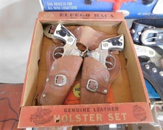 Rare Daisy Elfego Baca Walt Disney Double Holster Set with Box