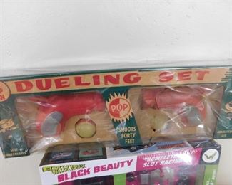 Kusan Dueling Set in Original Box(Pop Gun)