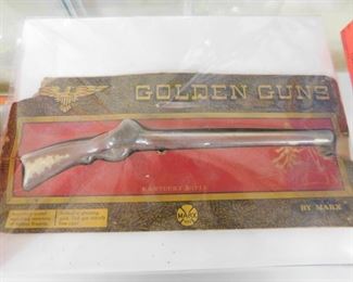 Marx Golden Guns Kentucky Rifle on Card