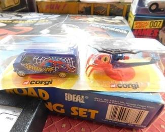 1979 Corgi Spider Van and Spider Copter(Mint on Card)