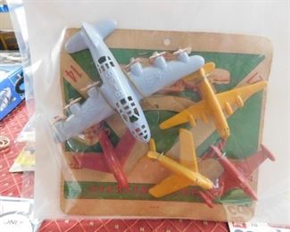 1960's Sterling Plastic Airport with Planes(Mint on Card)