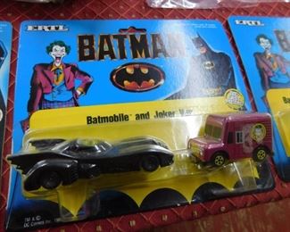 1989 Ertl Batmobile and Joker Van Combo(Carded)