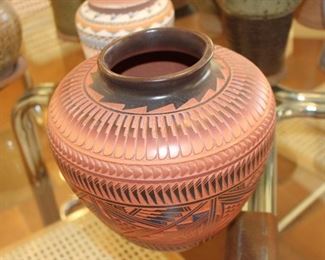 Acoma pottery