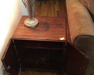 End table & lamp