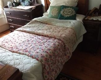 Antique 3/4 Bed