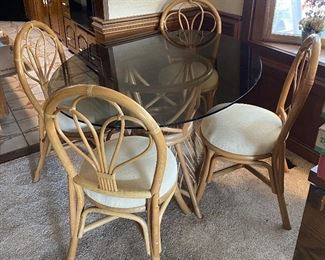 Very Nice Glass Top Dining Table & Chairs
