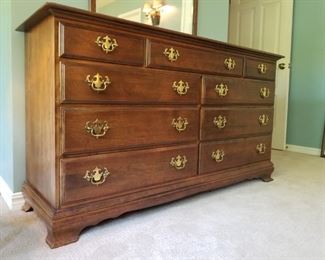 Dresser $150