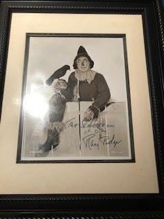 Ray Bolger autographed pic- The scarecrow from Oz