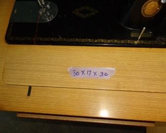  PLL #128 Singer Sewing Machine & Cabinet  $175