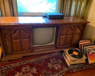 PLL #235 TV Stereo Console $175