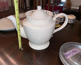 PLL #313 Decorative Tea Pot $8