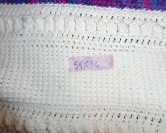 PLL #184 Beautiful New Purple & White Knitted Blanket $25