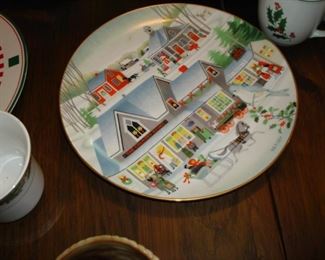 PLL #437  Holiday Plate @ $5 