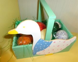 PLL #693 Duck Basket $3                      PLL #694  Eggs $10