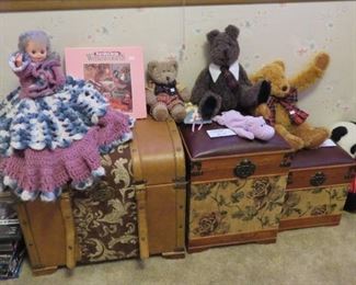 stuffed toys and trunks