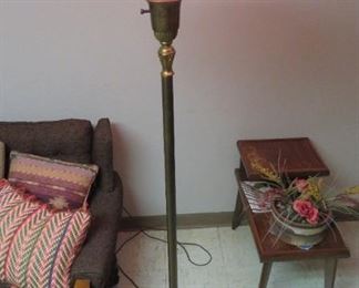 antique lamp w/marble base