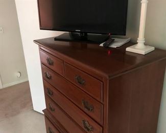 $350 Ethan Allen