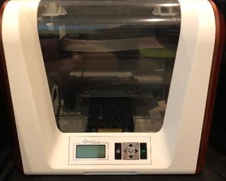 XYZ daVinci Jr. 3-D Printer