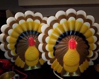2 vintage turkeys