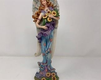 Lenox Summer Angel 2000 https://ctbids.com/#!/description/share/415371