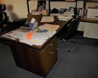 GEORGE NELSON OFFICE DESK FOR HERMAN MILLER TO BE USED WITH HIS CSS WALL UNIT $200.00