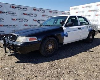 225	

2007 Ford Crown Victoria
Year: 2007
Make: Ford
Model: Crown Victoria
Vehicle Type: Passenger Car
Mileage:
Plate:
Body Type: 4 Door Sedan
Trim Level: Base
Drive Line: RWD
Engine Type: V8, 4.6L (281 CID); SOHC 16V
Fuel Type: Gasoline
Horsepower:
Transmission: Automatic
VIN #: 2FAFP71W17X139556

Features and Notes:
Selling on non op.
DMV fees: $36 for non op and $70 doc fees 
Can non op 