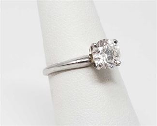 625	

14k Solitaire Diamond Ring, 2.1g
Size 6. Diamond Approx 1 ct.