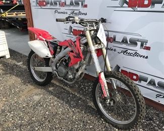 58	:

2006 Honda CRF 450R
2006 CRF 450R Vin: JH2PE05346M409212
Sold on application for duplicate title. Title not in hand.  
DMV fees: $75 and $70 doc fee