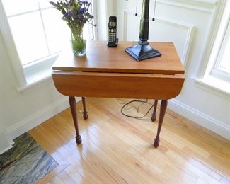 Small drop leaf table $40