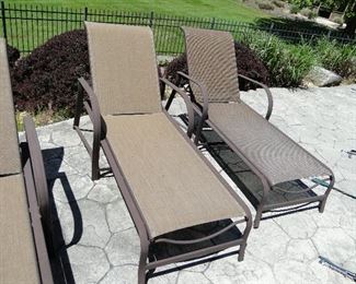 Only the darker brown at end is available