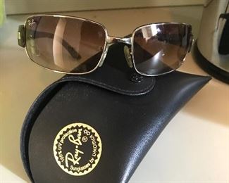 Ray Ban