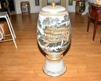 91. Lidded Chinese Porcelain Urn
