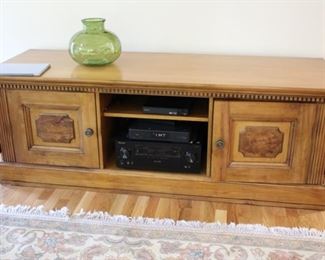 Huffman Koos Media / TV console, 24 1/2’h x 69 1/2”w x 24 1/2”d (minor nick top back right edge see photo)
Asking: $100
