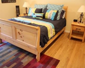 Knotty pine queen size bedroom set, includes:
Queen sleigh bed, 62”l x 46 3/4”h
Pair night stands 25 1/2”h x 22” x 19 1/2”d
Triple dresser 72”l x 33 1/2”h x 20”d, mirror 47 1/2”h
Asking: $500 set
