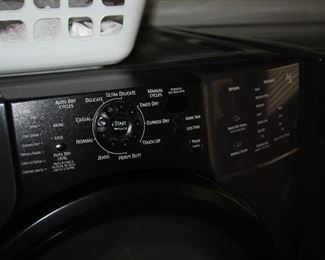 Kenmore Elite HE3t Washer and Dryer with pedestal - $550