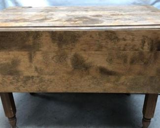 https://connect.invaluable.com/randr/auction-lot/wood-table-with-folding-leaves_24B4930AC2